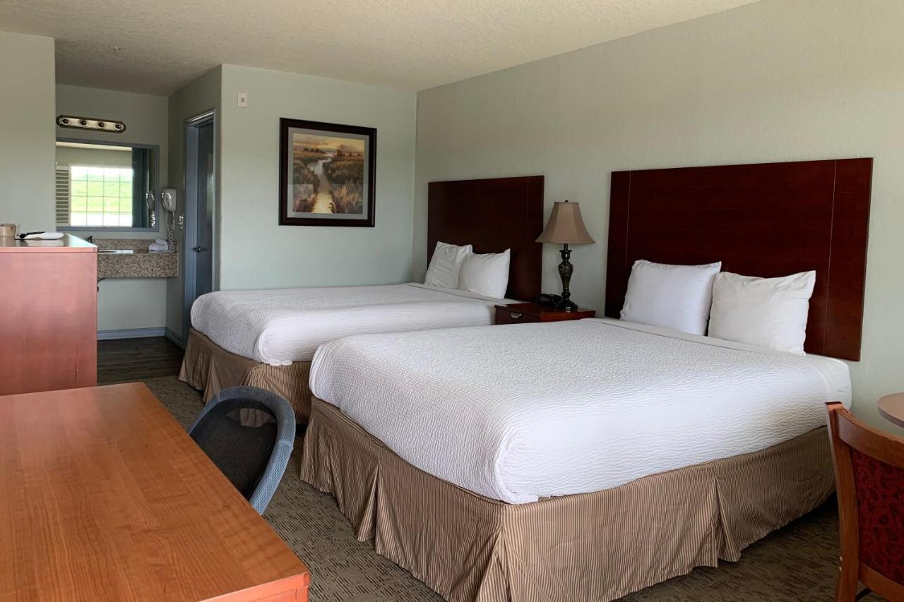 Oyo Hotel Pearsall I-35 West Eksteriør billede